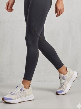 Saysh Women's The Felix Running new in box